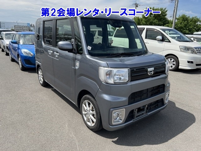 DAIHATSU WAKE