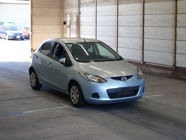 MAZDA DEMIO