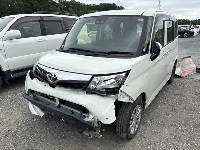TOYOTA TANK
