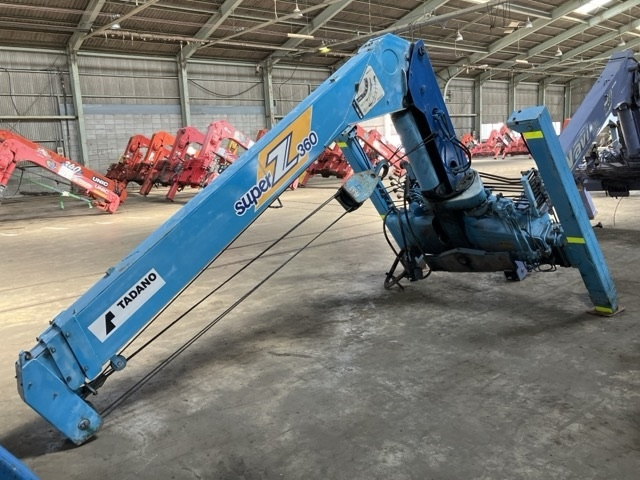 TADANO CRANE