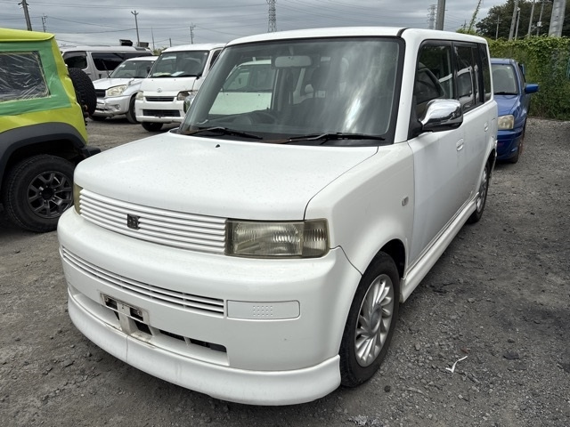 TOYOTA BB