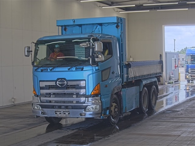 HINO TRUCK