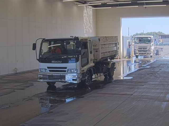 ISUZU FORWARD