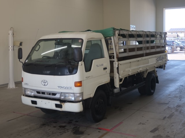 TOYOTA TOYOACE