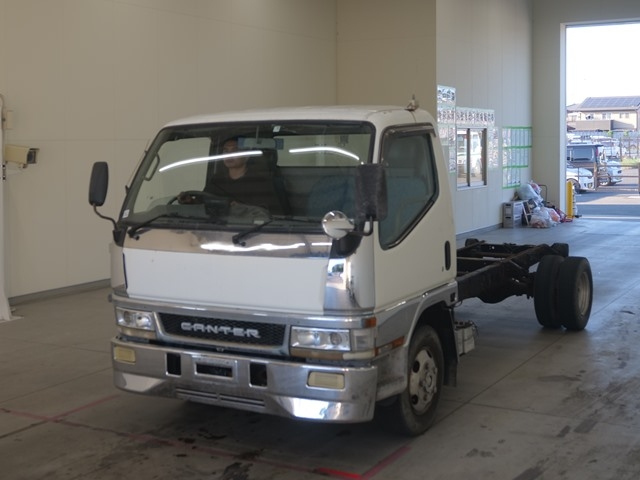 MITSUBISHI CANTER
