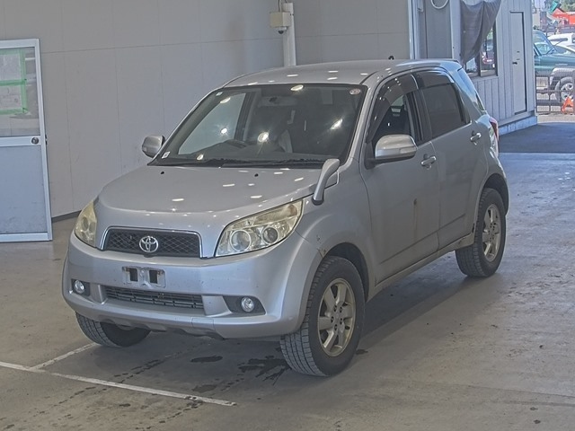 TOYOTA RUSH
