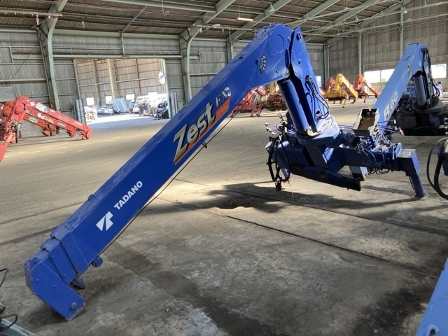 TADANO CRANE