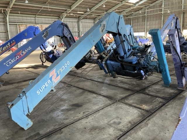 TADANO CRANE
