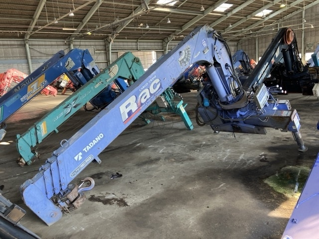 TADANO CRANE