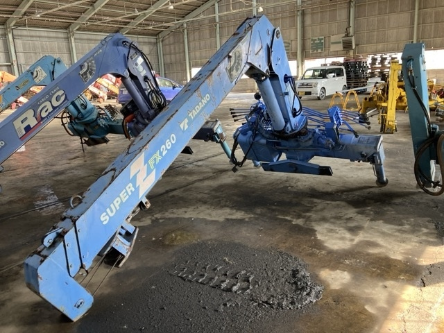 TADANO CRANE