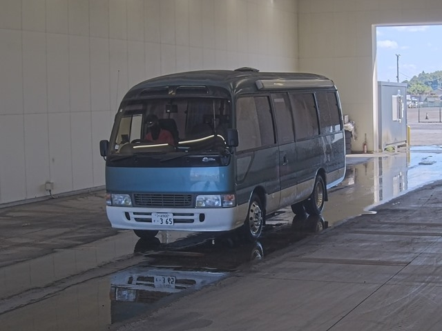 TOYOTA COASTER