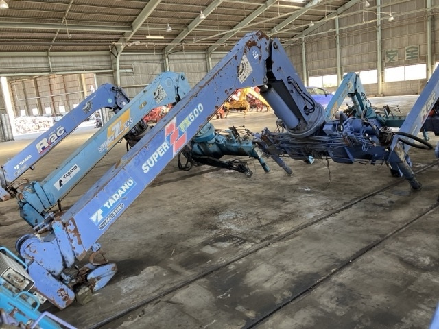 TADANO CRANE