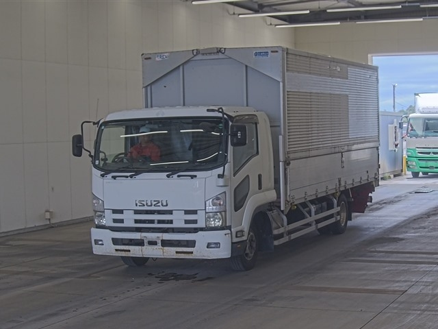 ISUZU FORWARD