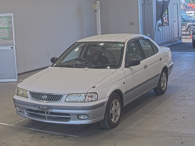 NISSAN SUNNY