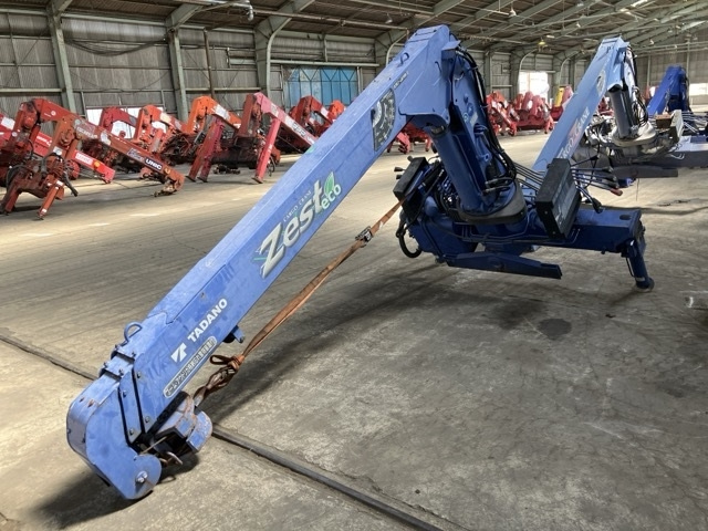 TADANO CRANE