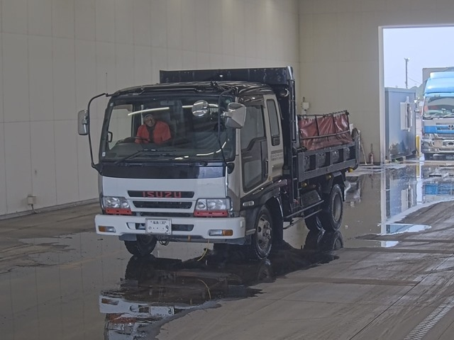 ISUZU FORWARD