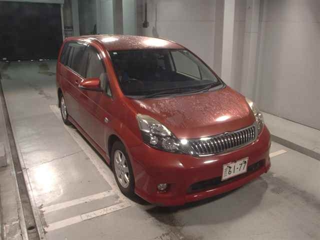 TOYOTA ISIS