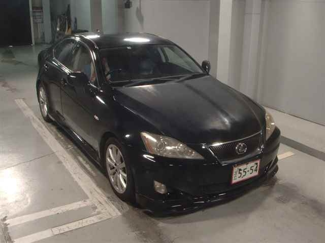 LEXUS IS