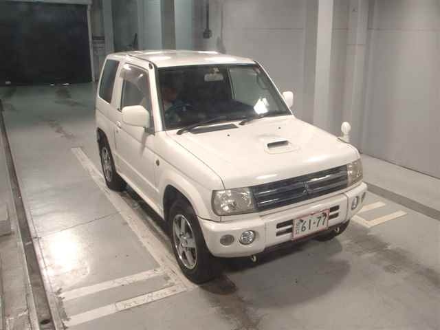 MITSUBISHI PAJERO MINI