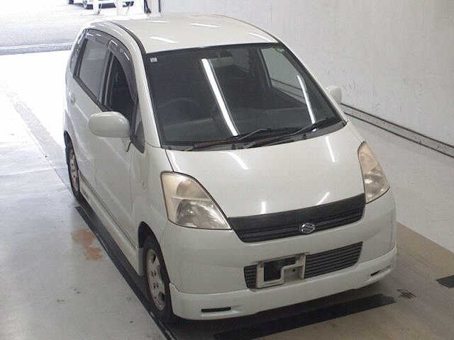 SUZUKI MRWAGON