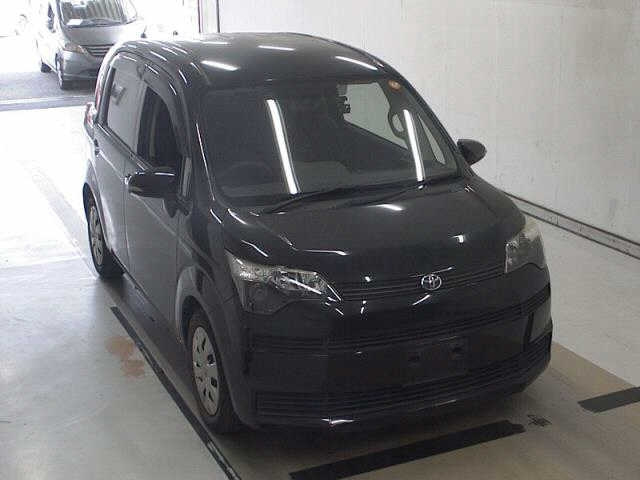 TOYOTA SPADE