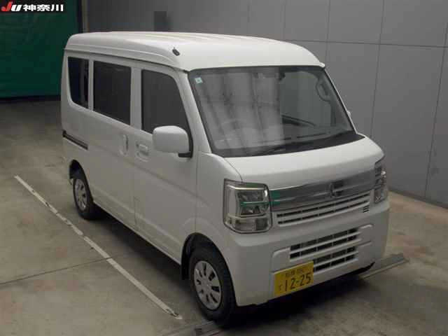 MITSUBISHI MINICAB VAN