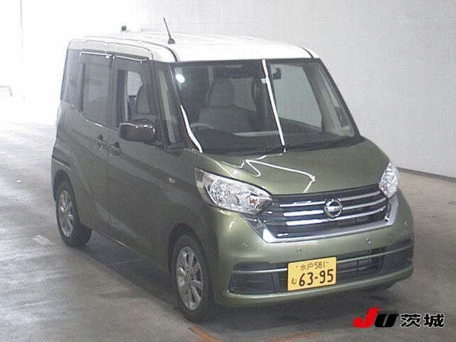 NISSAN DAYZ ROOX
