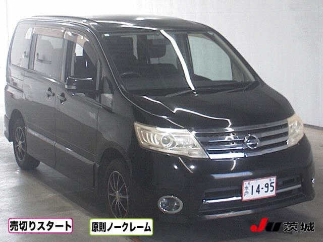 NISSAN SERENA