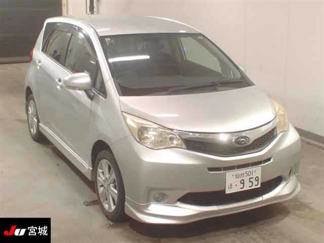SUBARU TREZIA