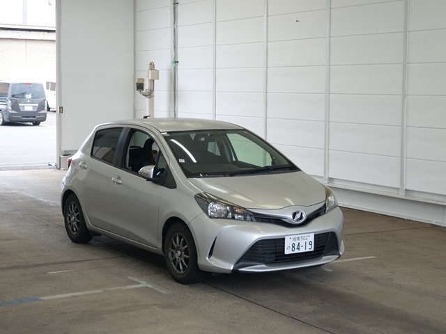 TOYOTA VITZ