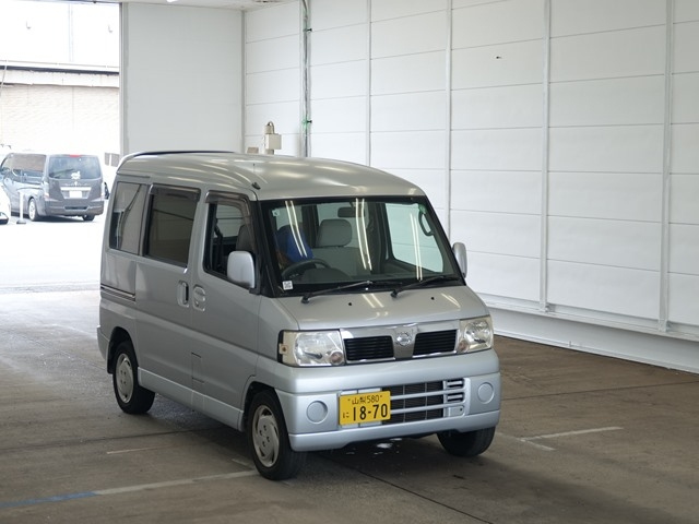 NISSAN CLIPPER RIO