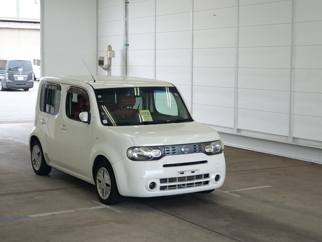 NISSAN CUBE