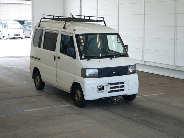 MITSUBISHI MINICAB VAN