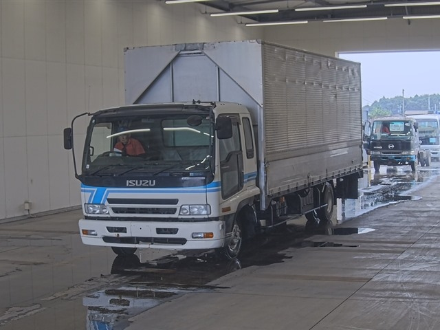 ISUZU FORWARD