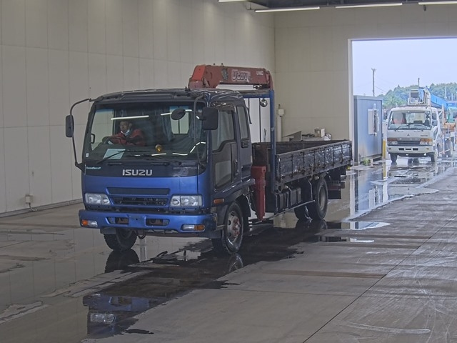 ISUZU FORWARD