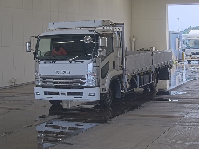 ISUZU FORWARD