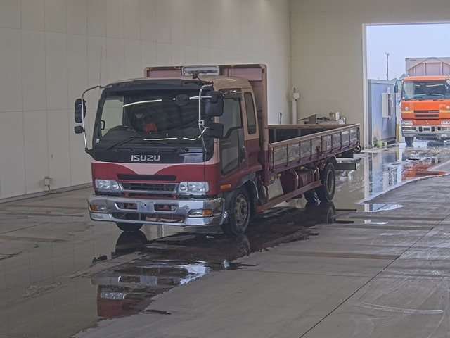 ISUZU FORWARD