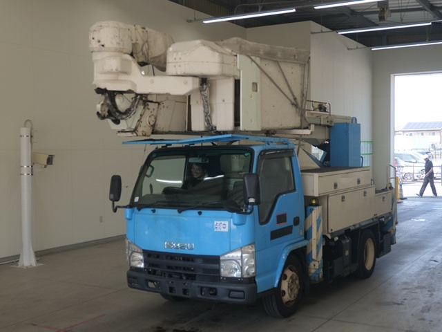 ISUZU ELF