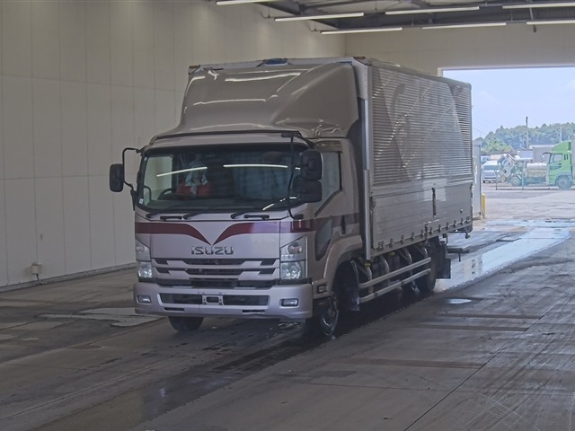 ISUZU FORWARD