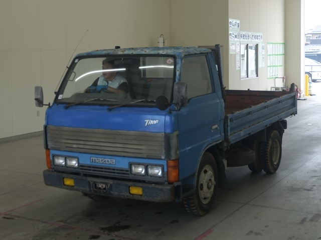 MAZDA TITAN