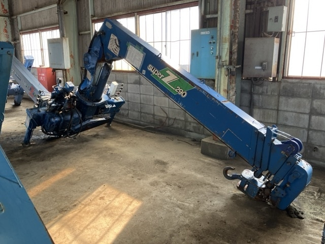TADANO CRANE