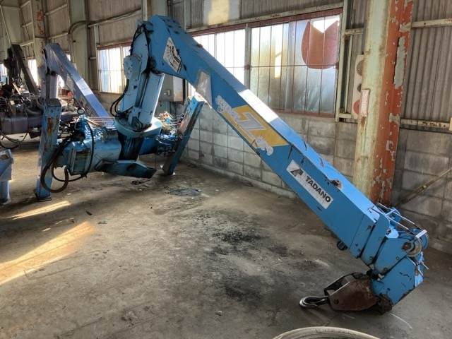 TADANO CRANE