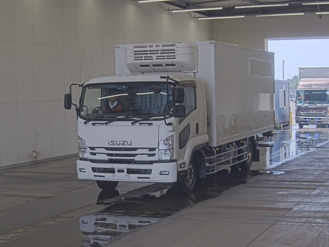 ISUZU FORWARD