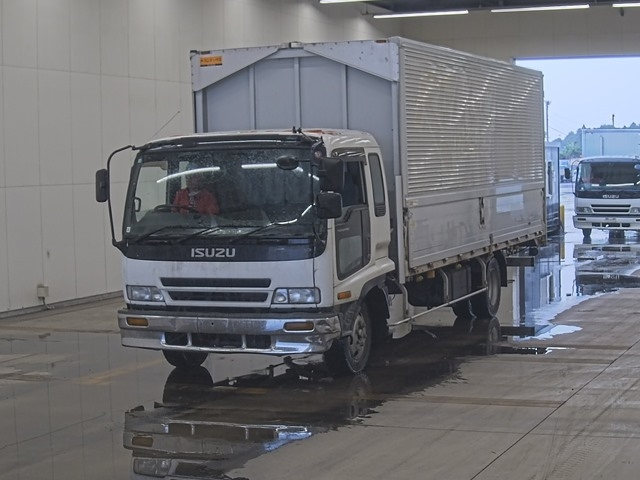 ISUZU FORWARD