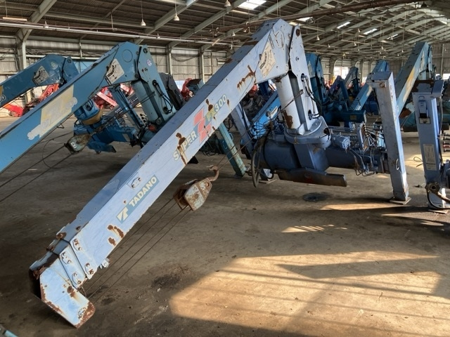 TADANO CRANE