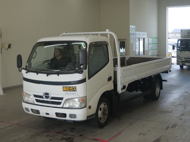 HINO DUTRO