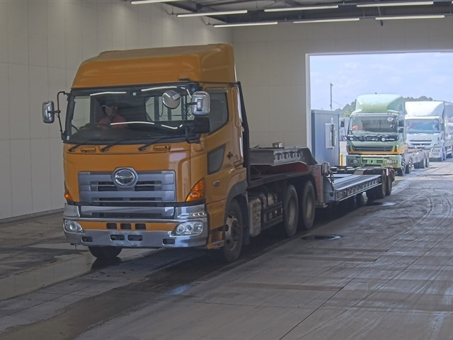 HINO TRUCK