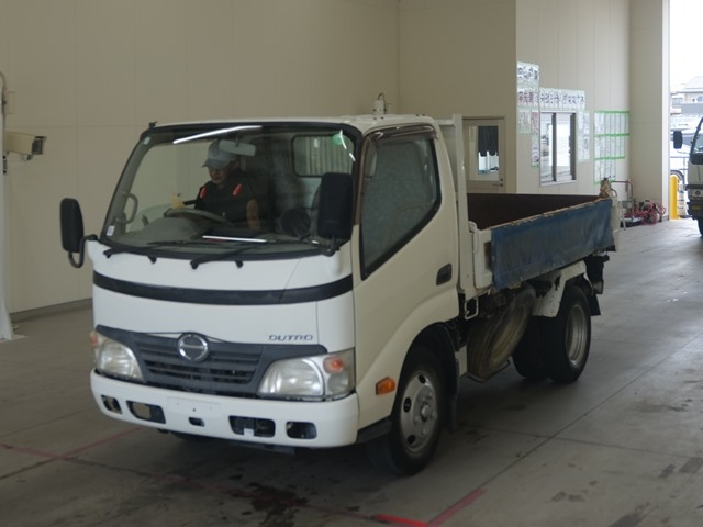 HINO DUTRO