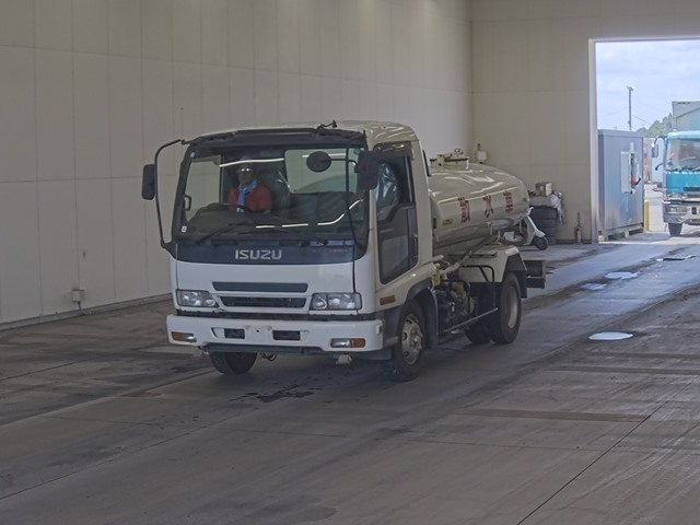 ISUZU FORWARD