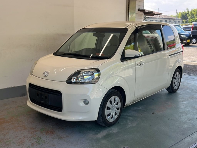 TOYOTA PORTE